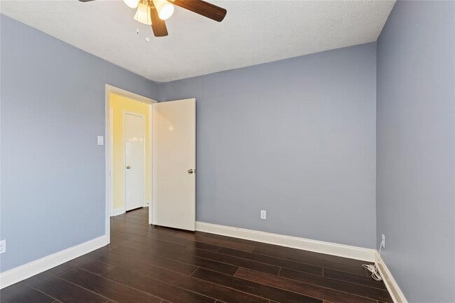 Building Photo - 4203 Bentley Dr