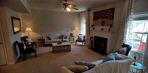 Building Photo - 788 Gloucester Ln