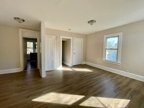 Building Photo - 31 Ellis St