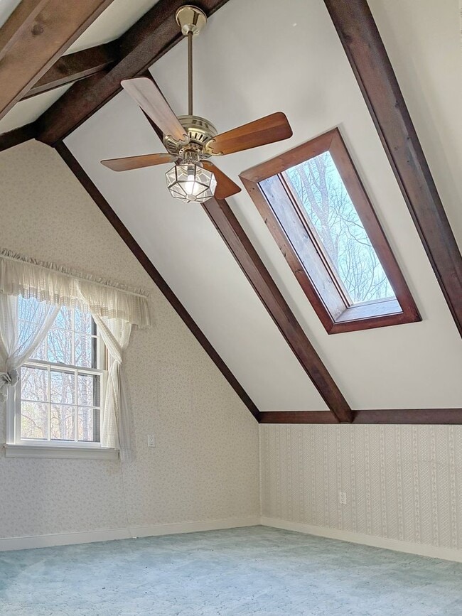 Building Photo - Charming and Unique 3 Bedroom - Powhatan/Midlothian Area