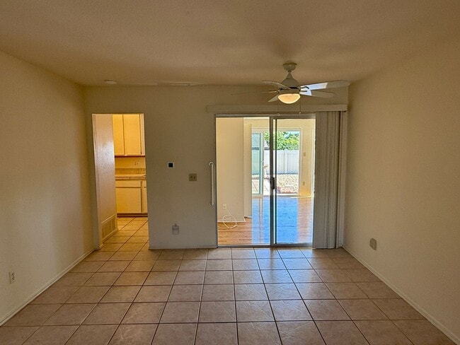 Building Photo - Charming 2 Bedroom in Oceanside 55+ Community