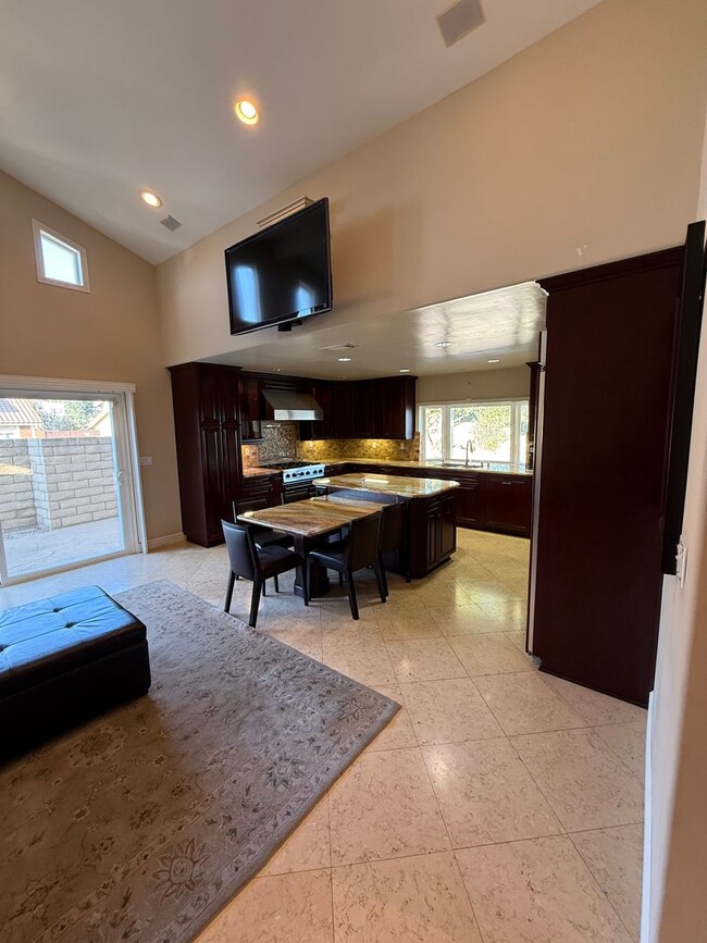 Building Photo - Beautiful 1 Story Porter Ranch, 3 Bedroom,...