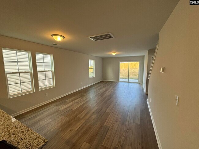 Building Photo - 289 Brando Wy