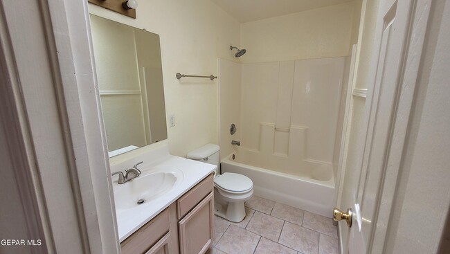Building Photo - 3457 Carlos Moran Ct