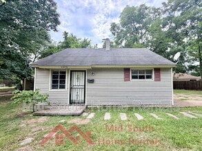 Building Photo - 4050 Pikes Peak Ave