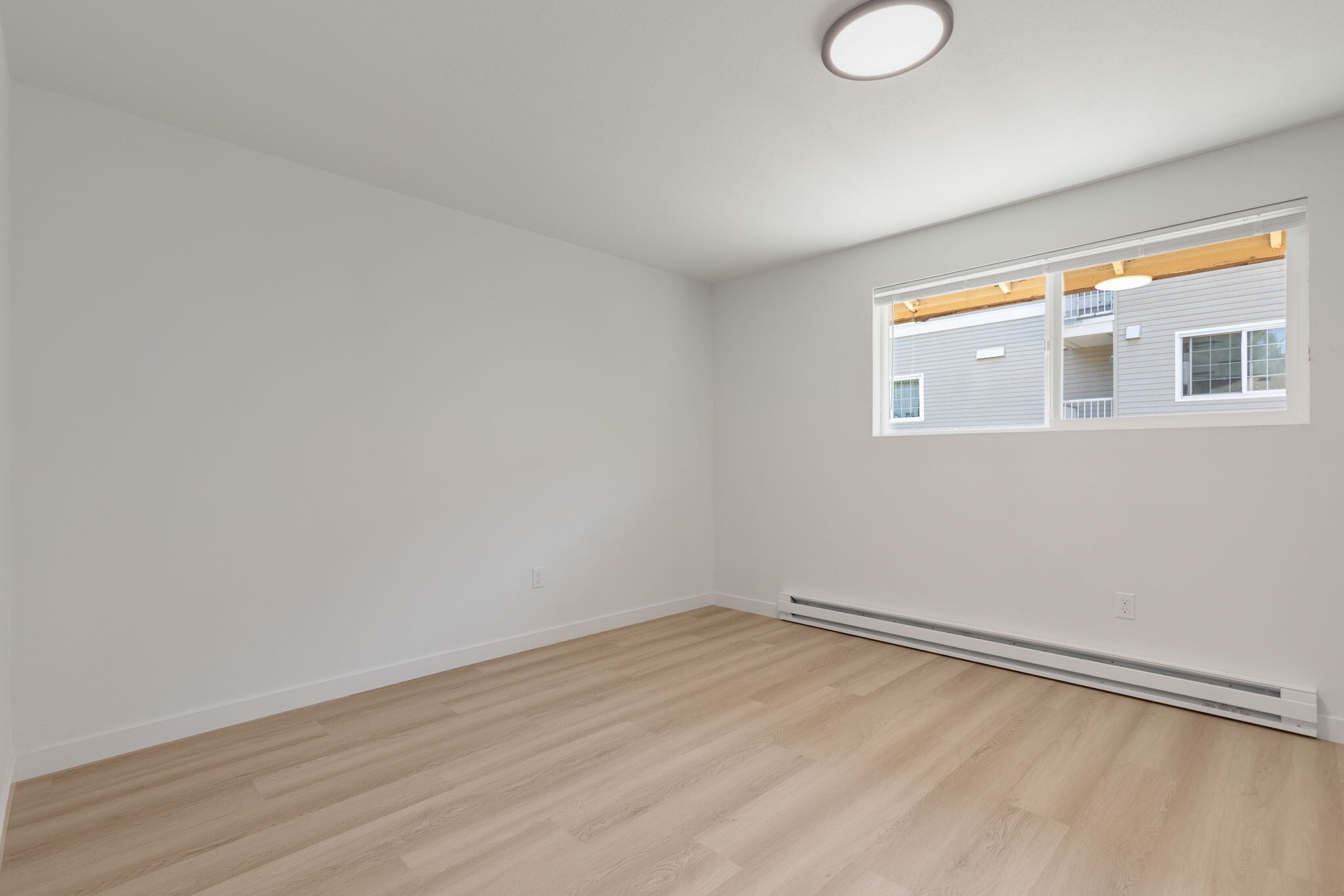 Building Photo - 11334 3rd Ave NE