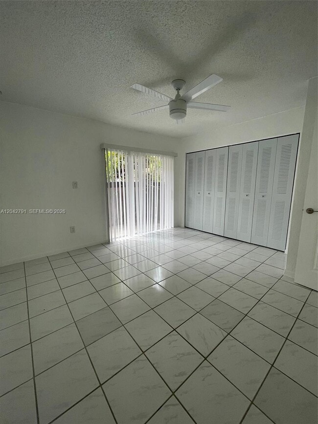 Building Photo - 10832 SW 88th St