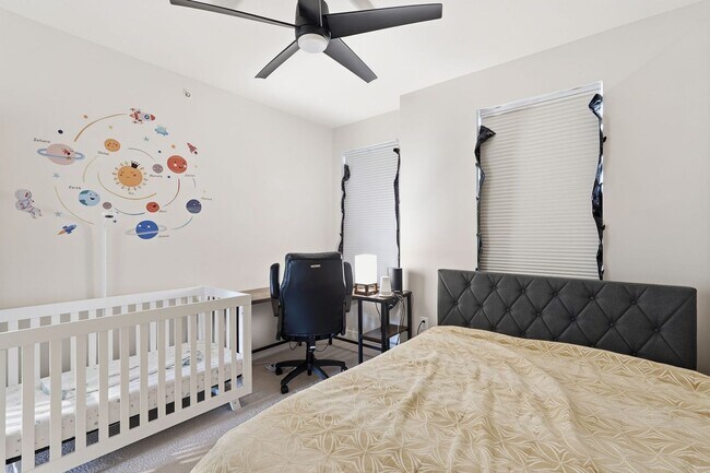 Building Photo - Perfectly positioned near the vibrant shopping and dining destination of One Loudoun, this reside...