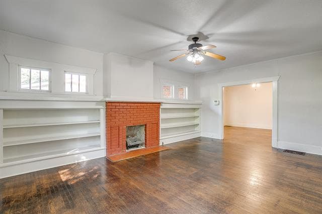 Building Photo - 2312 Mistletoe Ave