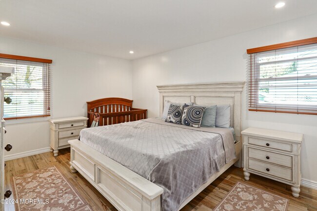 Building Photo - 20 Ivy Hill Dr