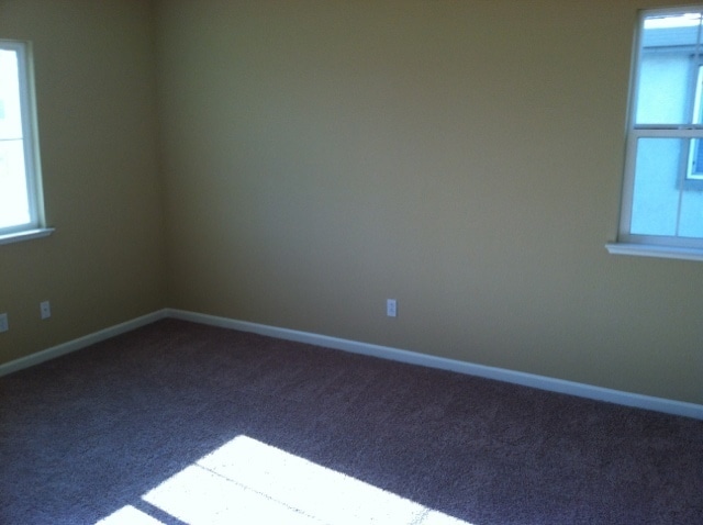 Building Photo - 760 Greentree Cir