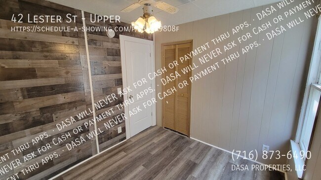 Building Photo - 42 Lester St