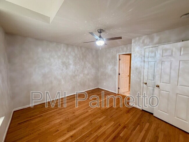 Building Photo - 152 Chatham Cir