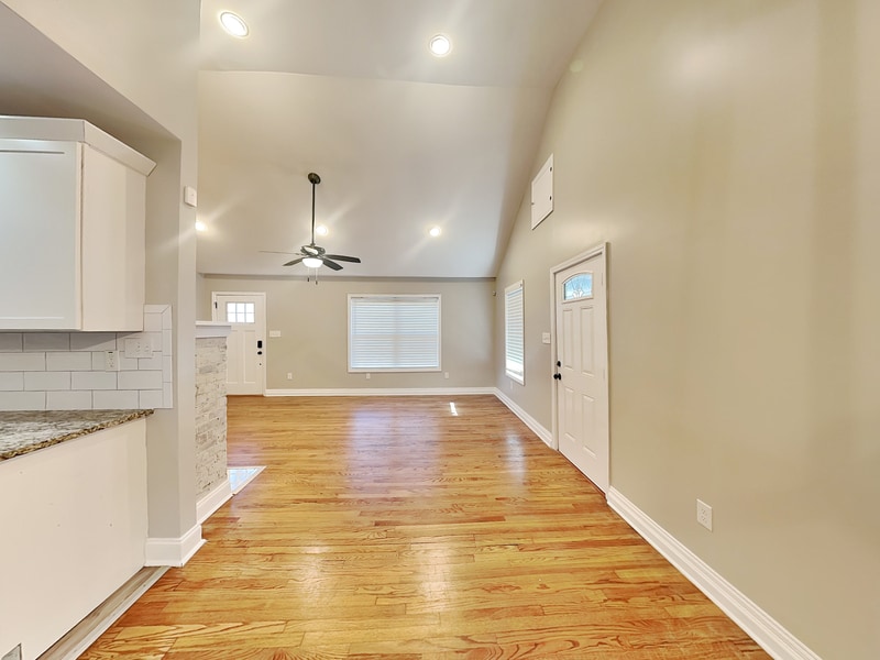 Building Photo - 1439 Westmont Rd SW