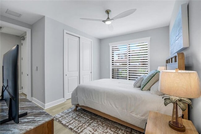 Building Photo - 15336 Lucerna St