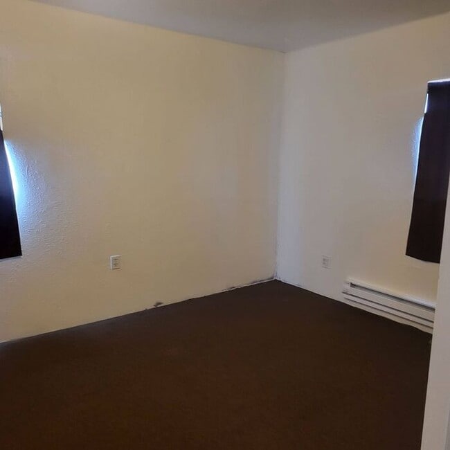 Building Photo - Rural Home on 80 acres horse property off ...