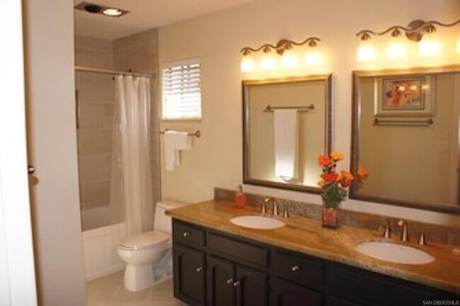 Building Photo - 358 H Ave