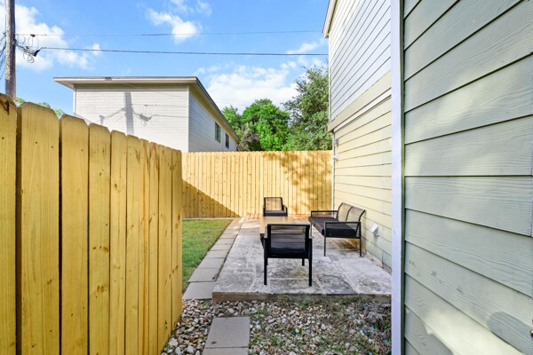 Building Photo - 3601 Menchaca Rd