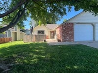 Building Photo - 3726 Pinnacle Ct