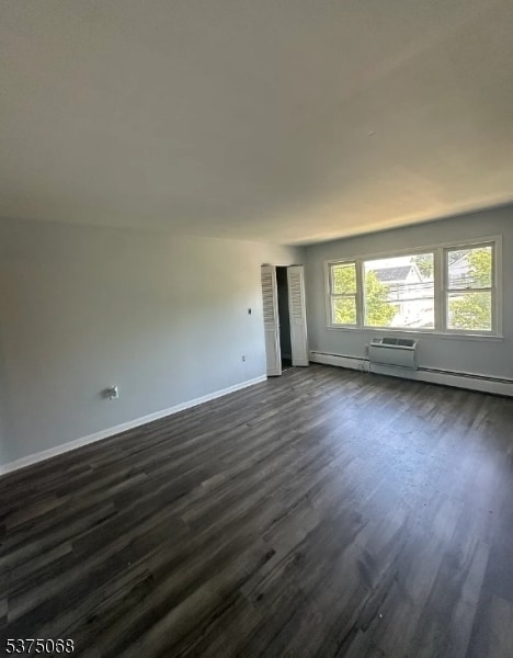 Building Photo - 534 Lake Ave