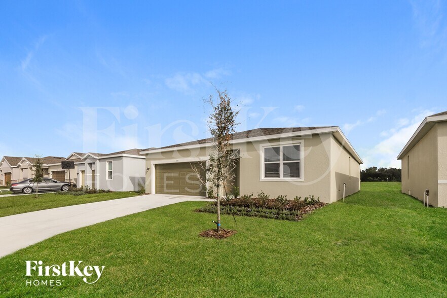 Building Photo - 608 Crown Rose Dr