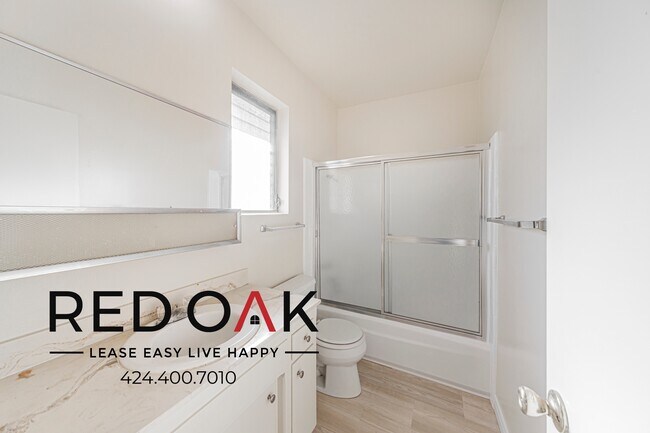 Building Photo - 400 N Mentor Ave