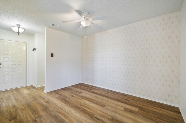 Building Photo - 3719 Furneaux Ln