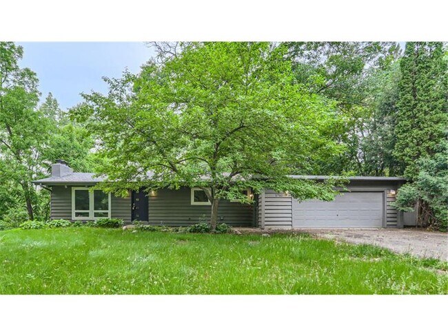 Primary Photo - 5780 Echo Rd