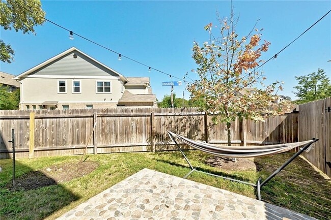 Building Photo - 12813 Leatherback Ln