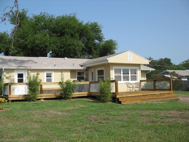 Building Photo - 45 S Shell Rd