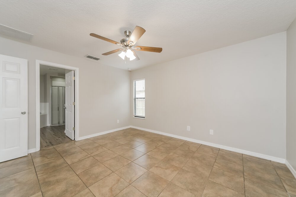 Building Photo - 4222 Barnsley Ln