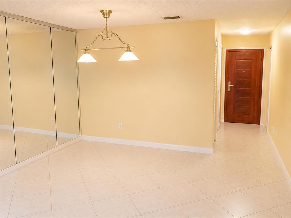 Building Photo - 4116 NW 88th Ave