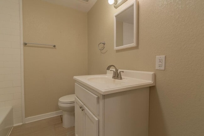 Building Photo - 13563 FM Rd 2432