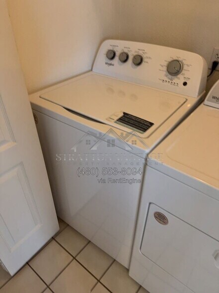 Building Photo - 5665 W Galveston St