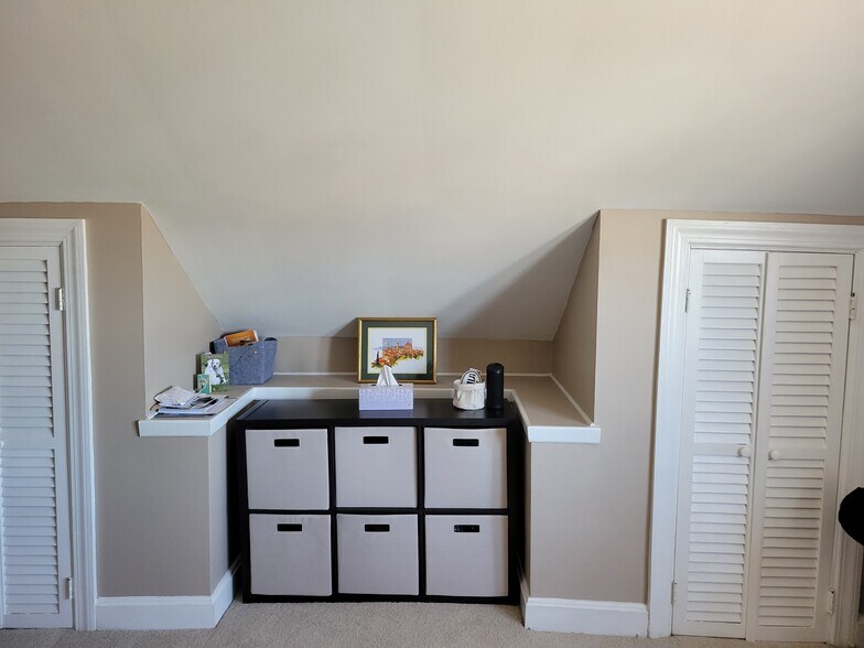 Building Photo - 103 Fiat Ave