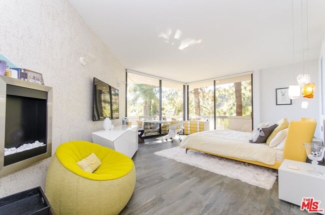 Building Photo - 510 Leslie Ln