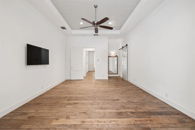 Building Photo - 1909 Knights Chance Ln