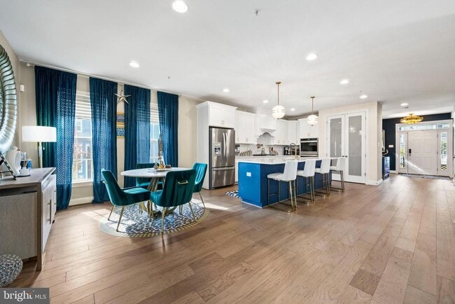 Building Photo - 607 Somerstown St