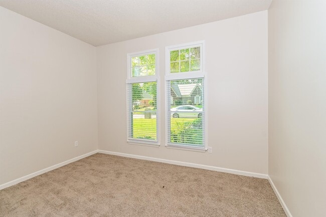 Building Photo - 7360 Red River Cove