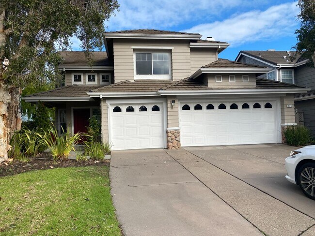 Building Photo - 323 Montserrat Dr