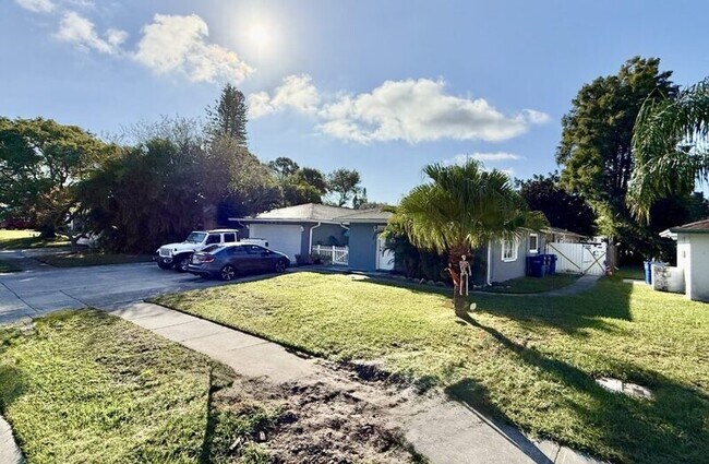 Building Photo - 2658 Sunny Breeze Ave