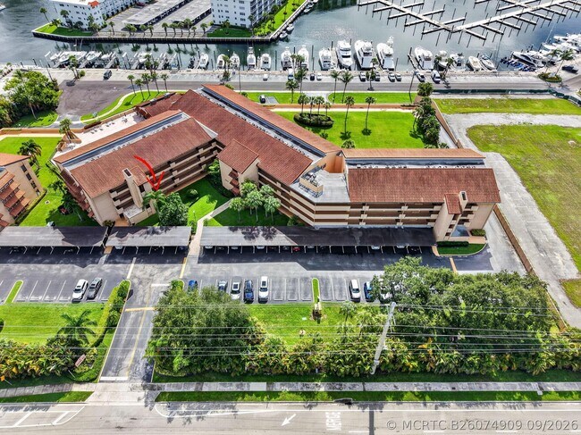 Building Photo - 1030 US-1