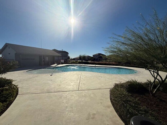 Building Photo - 11507 Cottage Pt