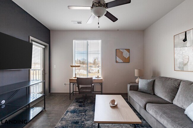 Building Photo - 2621 S Jefferson Ave