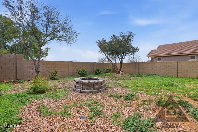 Building Photo - 4321 W Judson Dr