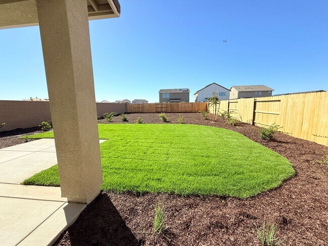 Building Photo - 10370 Bayson Wy