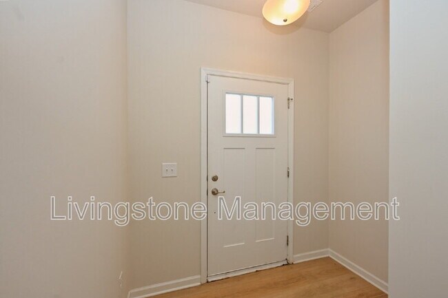 Building Photo - 1472 Carderock Springs Dr