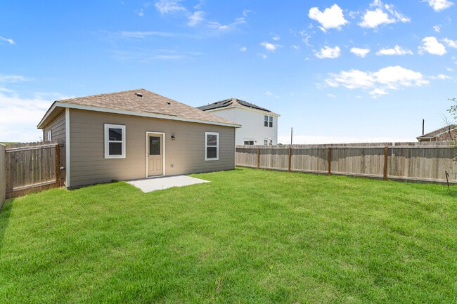 Building Photo - 1136 King Eider