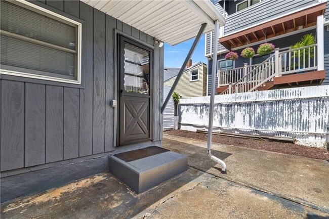 Building Photo - Beautiful Home for Rent