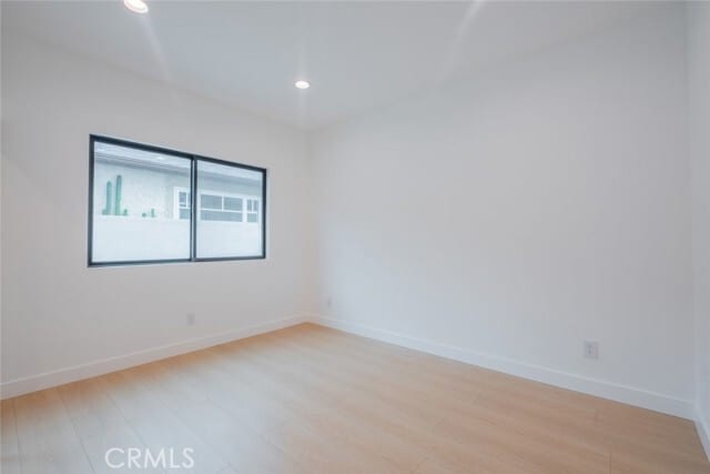 Building Photo - 7734 N Glenoaks Blvd